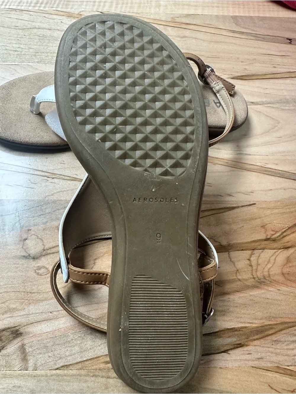 AEROSOLES White and Tan Thong Sandals
